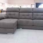 CHAISELONGUE IZQ. MOD. PUNTO TAP. GRIS ASIENTOS DESLIZANTES