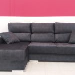 CHAISELONGUE IZQ. MOD.CUMBRE  TAP. AZUL. ASIENTOS DESLIZANTES, RESPALDOS RECLINABLES, ARCON Y DOS POUFFS