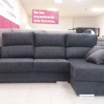 CHAISELONGUE DCH. MOD.CUMBRE  TAP. AZUL. ASIENTOS DESLIZANTES, RESPALDOS RECLINABLES, ARCON  Y DOS POUFFS